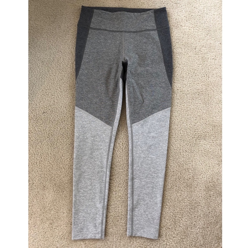 Outdoor Voices 7/8 Tri Tone Leggings